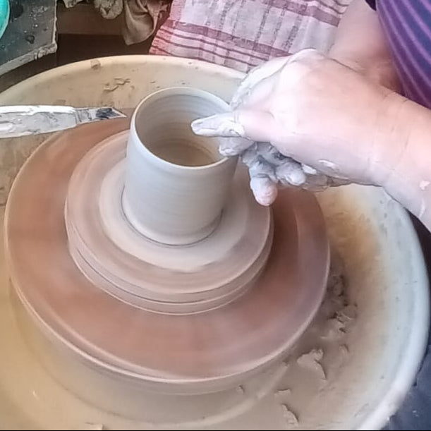Tasse en grès - Collection Éclosion de Coquelicots