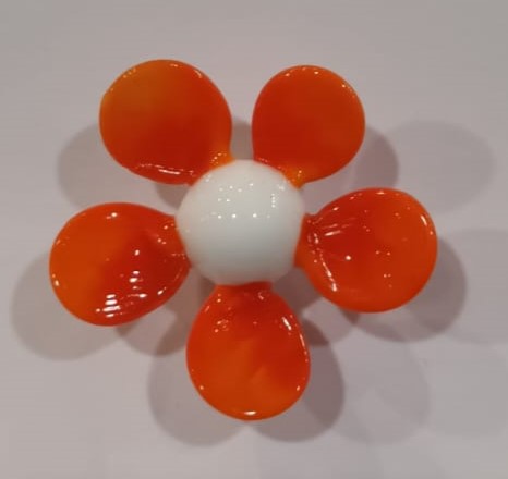 Pâquerette en verre filé à la flamme